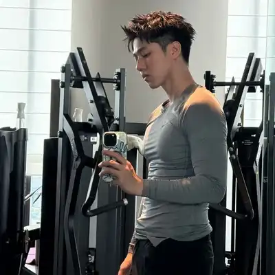 顾伟涵